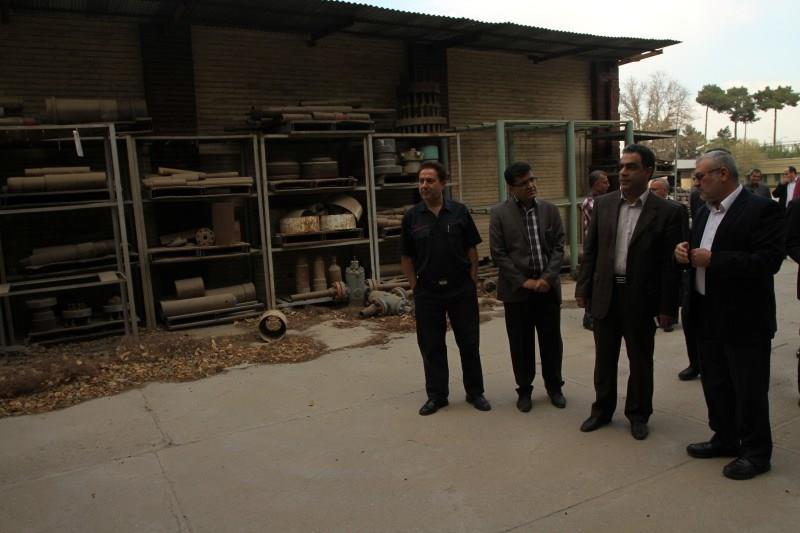 اکبر نعمت اللهی و قلاوند در بازدید از ری و جلسه برای موزه نفت 930719 عکاس محمد قدمعلی (11)