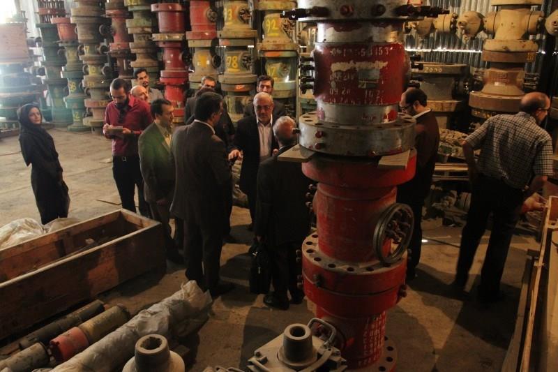 اکبر نعمت اللهی و قلاوند در بازدید از ری و جلسه برای موزه نفت 930719 عکاس محمد قدمعلی (23)
