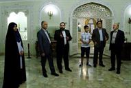 بازدید وزیری هامانه قائم مقام وزیر نفت از موزه زمان (11)