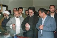 بازدید آقای خاتمی -رئیس جمهور -از منطقه ویژه اقتصادی عسلویه-1377.11- محمدحسن دامی تام (18)