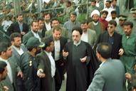 بازدید آقای خاتمی -رئیس جمهور -از منطقه ویژه اقتصادی عسلویه-1377.11- محمدحسن دامی تام (45)