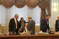 دیدار فیاض حسن نعمه معاون وزیر نفت عراق با امیر حسین زمانی نیا معاون بین الملل نفت -19-12-94 (7)